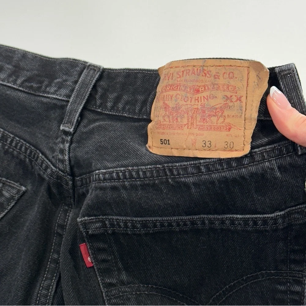 Levi’s 501 90s / Y2K Vintage Black Button Fly Straight Leg Denim